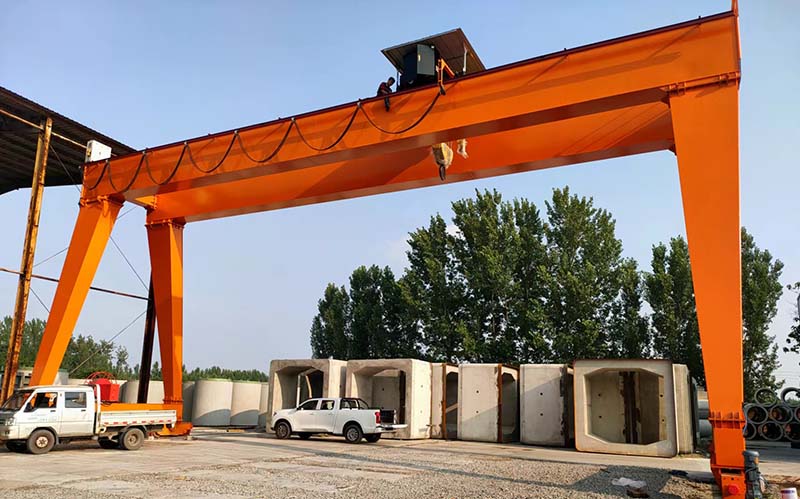 歐式雙梁門式起重機